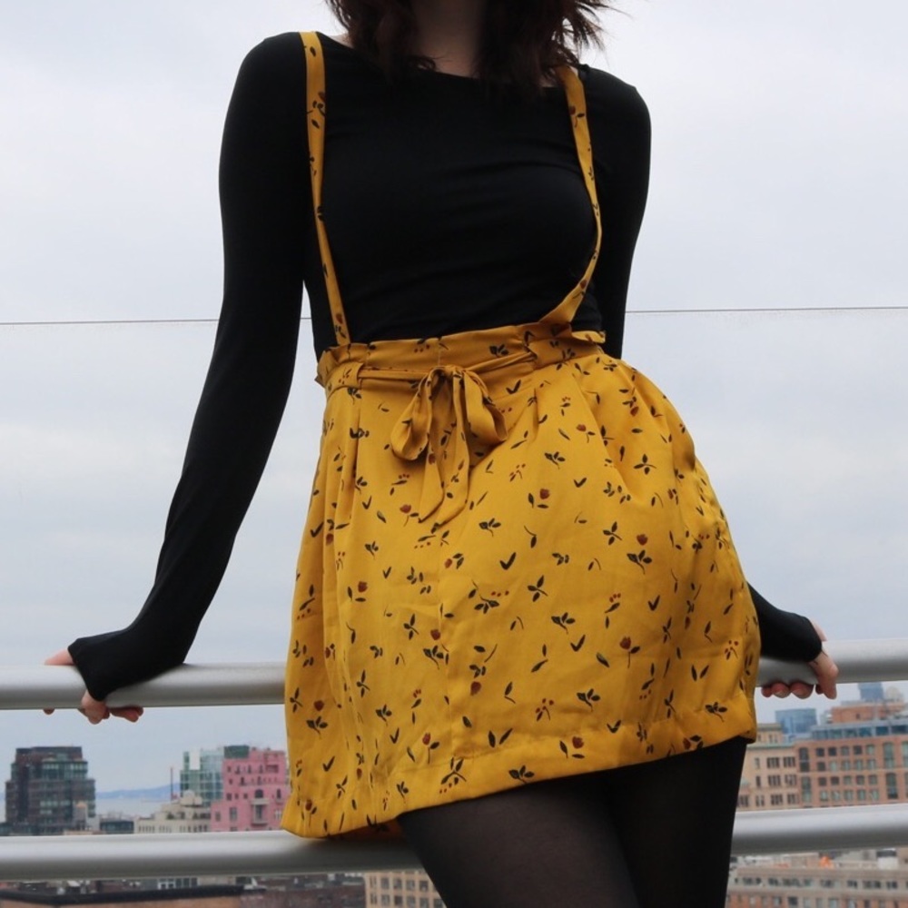 Floral Suspender/Overall Dress Urban Outfitters